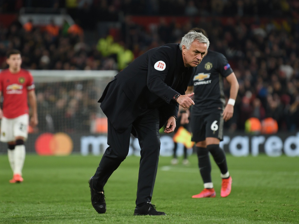 英超-双方屡失破门良机 阿森纳主场战平利物浦